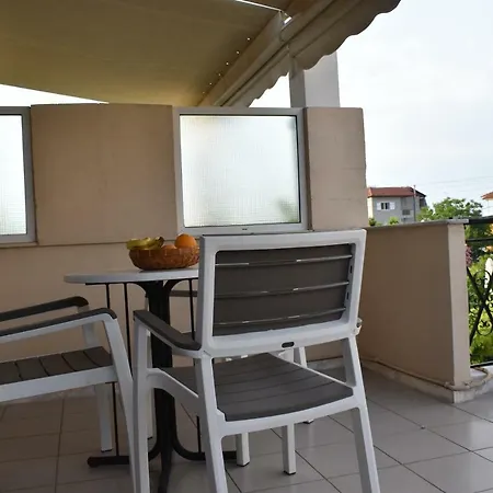 Appartement Anesis Village And