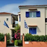 Anesis Village And * Ligia