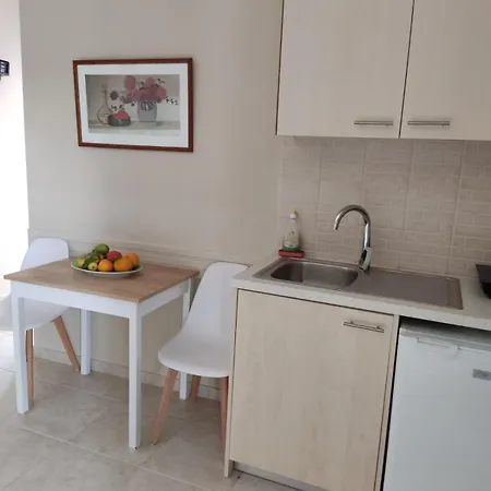 Anesis Village And Apartment