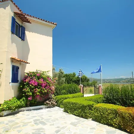 Anesis Village And Apartment *