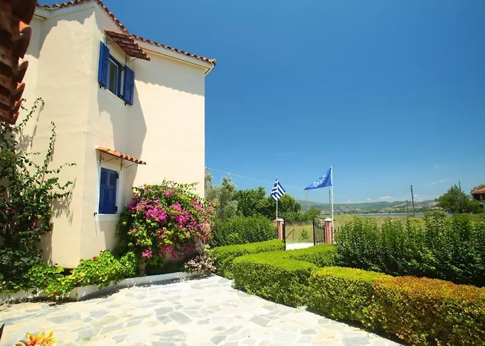 Anesis Village And Daire *